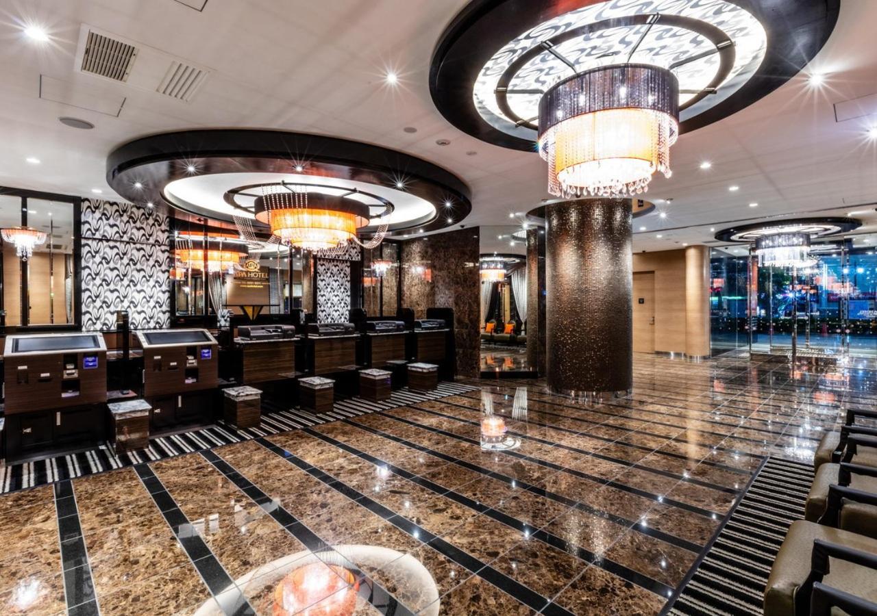 Apa Hotel Higashi Shinjuku Kabukicho Tower Tokio Zewnętrze zdjęcie
